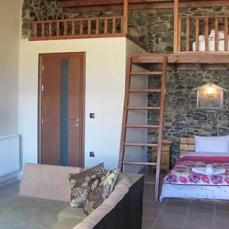 ベッド・アンド・ブレックファスト Ihnilatis ケルキニ