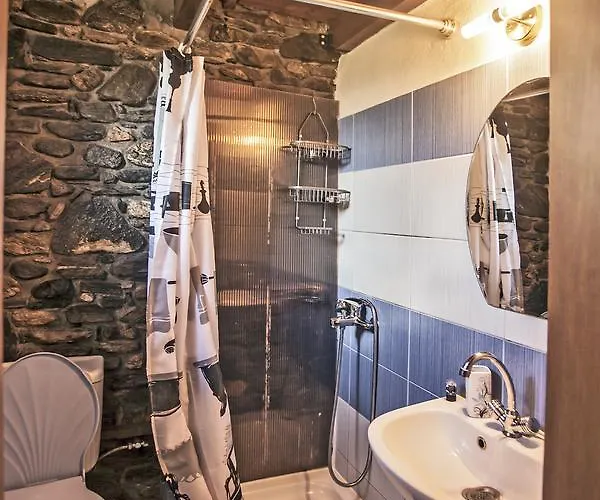 Ihnilatis Panzió 4*